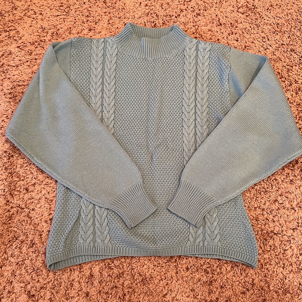 Great condition sweater